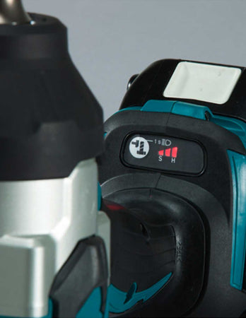 Avvitatore ad Impulsi MAKITA DTW1002Z (Solo corpo)