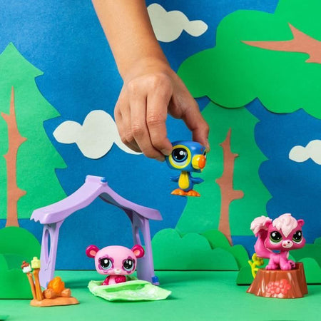 Pacchetto tematico 3 animali domestici - BANDAI - Littlest Pet Shop Camping - Animali e accessori