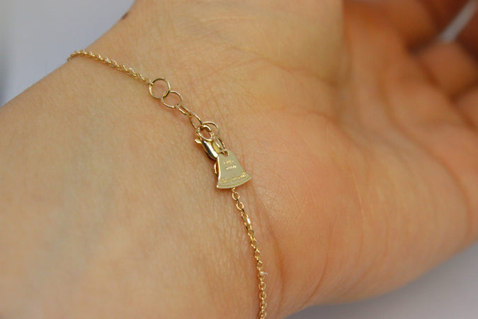 Bracciale in oro 18 kt personalizzabile con lettera BGN491