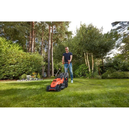 BLACK & DECKER Mower 34cm 1400W - Mango de bicicleta BEMW461BH