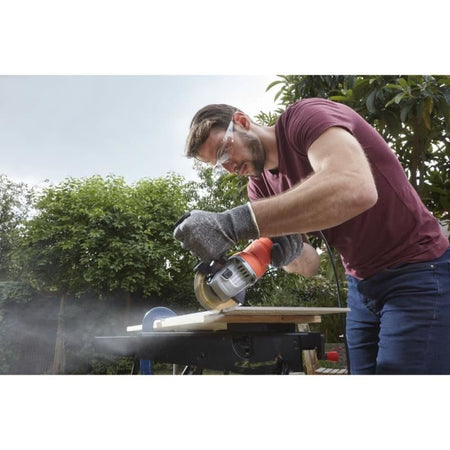Smerigliatrice angolare BLACK & DECKER 710 Watt - 115mm