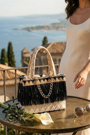 Borsa a mano fantasia con frange e catenina | PHO Firenze