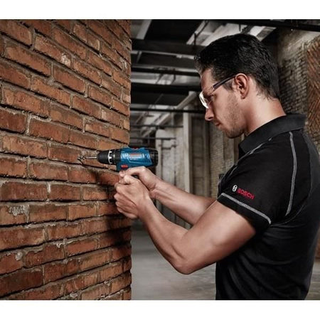 Trapano avvitatore a percussione Bosch Professional GSB 12V-15 + 1 batteria da 2,0 Ah + 1 batteria da 4,0 Ah - 06019B690G