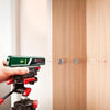 Livella laser a bolla Bosch EasyLevel con supporto a parete (linea laser per un allineamento flessibile su pareti e punto laser