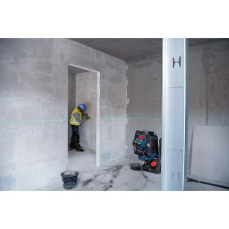 Raggio laser verde combinato GCL 2-50 G + RM 10 (scatola di cartone) BOSCH