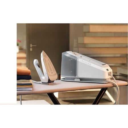 Generatore di vapore Braun IS7262 CARESTYLE 7 PRO - Potenza 2700 W - VACORE COSTANTE 150 g/min - Termostato automatico