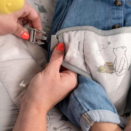 Sdraietta - DISNEY BABY - WINNIE THE POOH - Arco con giochi educativi removibili - Regolabile da 0 a 6 mesi