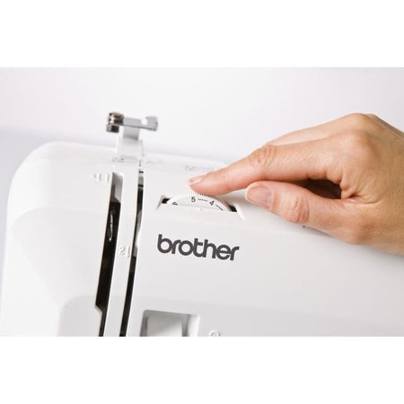 BROTHER Macchina da cucire RL-417
