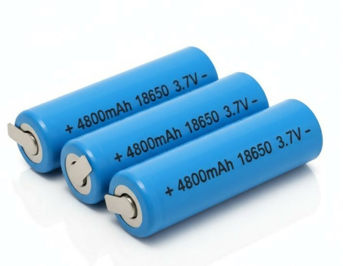 Pacchetto 3x Batterie 18650 Litio Ricaricabili 4800mAh 3.7V - Con Linguette e Paglietta da Saldare per Blocco Batterie