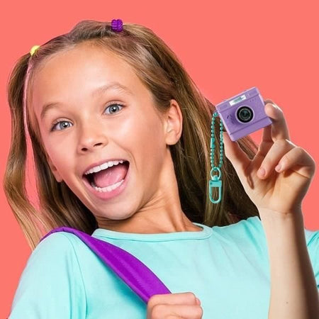 Canal Toys  Photo Creator  Mini Cam' Fotocamera digitale e video  Vintage  con portachiavi e scheda SD da 1 GB inclusa  CLK 06