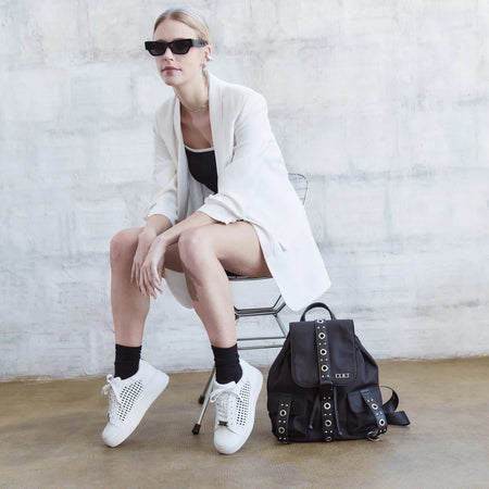 CULT SNEAKER