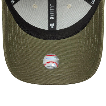 Cap New Era 940 New York Yankees MLB Sidepatch beige