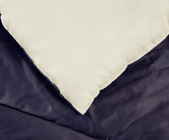 Trapunta matrimoniale Invernale bifaccia-double face in raso di puro cotone Made in Italy Beige/Blu Notte