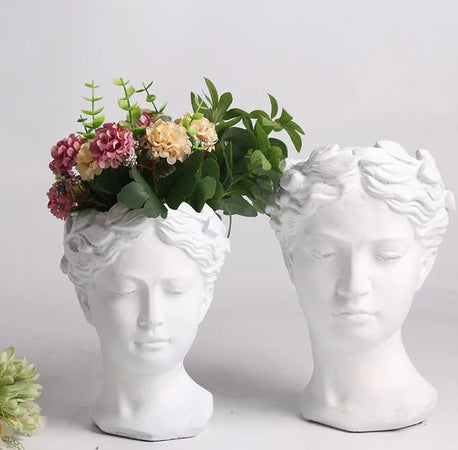 Statua decorativa "Venere" testa con vaso per interno ed esterno in Poliresina h 28 cm