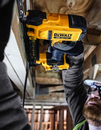 Cucitrice da Elettricista DeWALT DCN701N (Solo corpo)