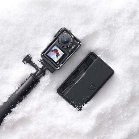 Fotocamera sportiva - DJI - Osmo Action 4 Adventure Combo - Sensore da 1/1,3 pollici - 4K/120 fps - FOV ultra ampio da 155