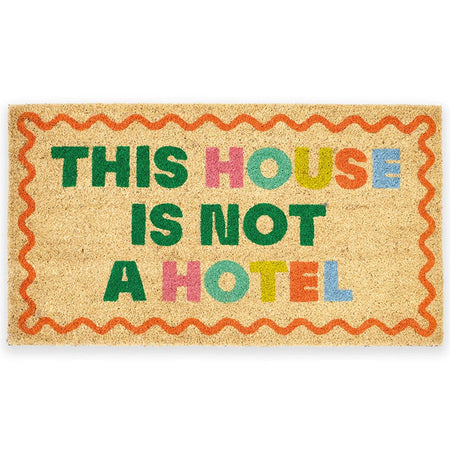 FISURA Zerbino "This house is not a hotel"