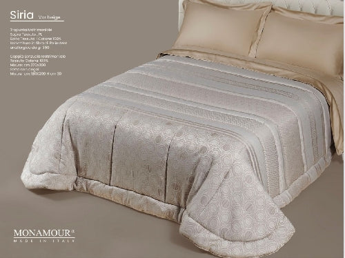 Trapunta matrimoniale art.Siria colore beige Mon Amour imbottitura in fibra poliestere anallergica da gr.350 Sopra tessuto: PL sotto tessuto: cotone 100%