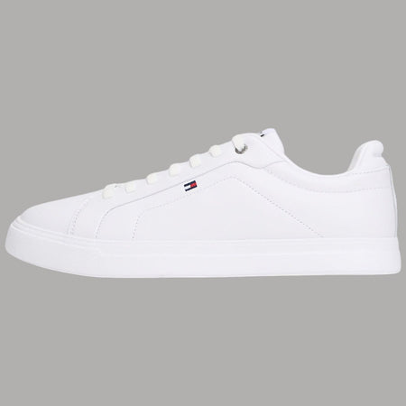 Eleganza e Comfort: Scarpe Tommy Hilfiger Bianche in Pelle