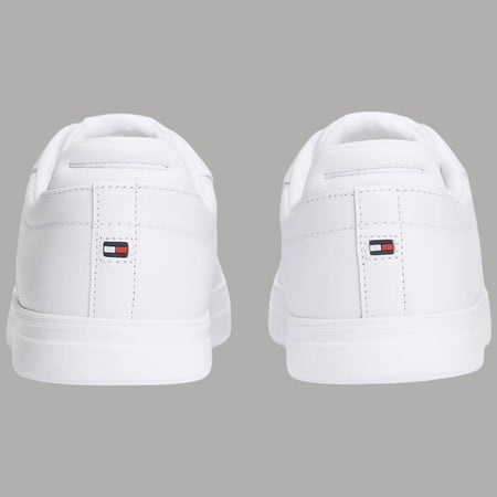 Eleganza e Comfort: Scarpe Tommy Hilfiger Bianche in Pelle