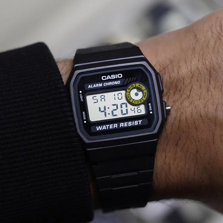Casio Youth Digital F-94WA-8DG