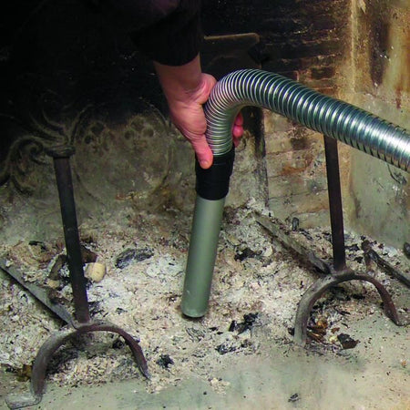 Un aspiratore elettrico 800 W