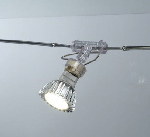 Illuminazione BASSA TENSIONE con faretti dicroici per SINGOLO lato per 3 piani