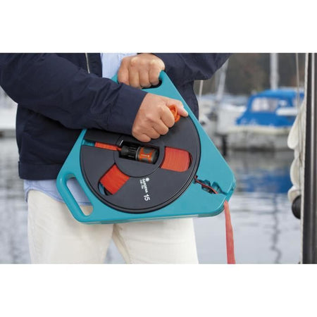 Tubo da giardino in tessuto piatto GARDENA con astuccio avvolgibile