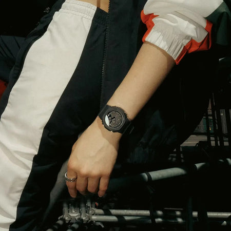 CASIO G-SHOCK Mod. OAK COMPACT TONE ON TONE SERIE - ALL BLACK