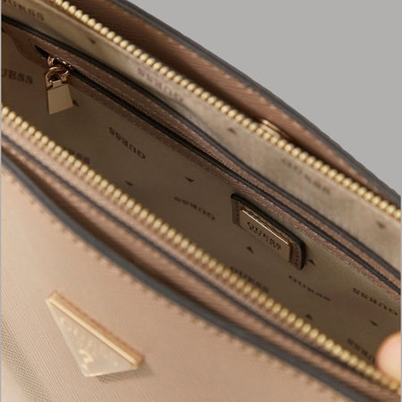 Guess Borsa a Mano Serenova in Saffiano con Charm Rimovibili