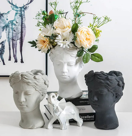 Statua decorativa "Ancella" testa porta vaso da giardino in poliresina h 25 cm