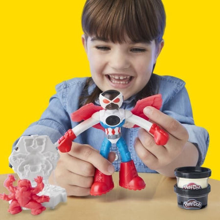 Play-Doh Captain America, set Sharp Motorcycle con personaggio flessibile, 3 accessori e pasta da modellare, dai 4 anni, Marvel