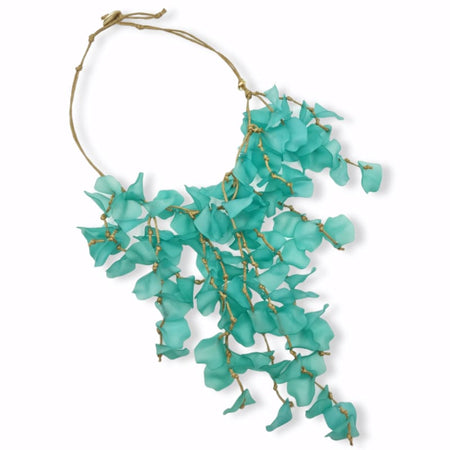 Girocollo petali resina