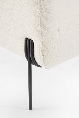Poltrona "Claudine" per interno, Struttura In Legno Compensato, Gambe In Acciaio Verniciato A Polvere Epossidica 78 x 74 x 73h cm