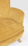 Poltrona Orlins per interno, Struttura In Legno Di Pino E Compensato, Rivestimento In Poliestere Effetto Boucle', Capitonne' 71.5 x 72.5 x 79h cm