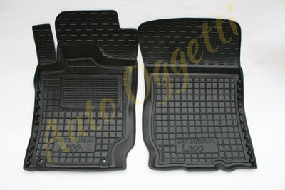 Tappetini di gomma per Mitsubishi L200/Triton (2013+)