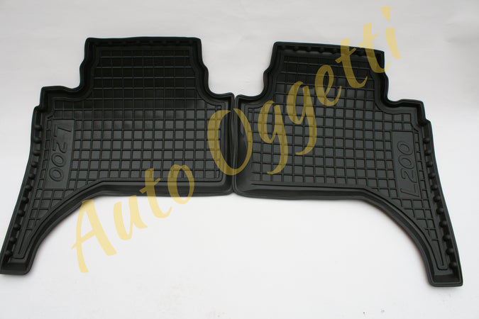 Tappetini di gomma per Mitsubishi L200/Triton (2013+)