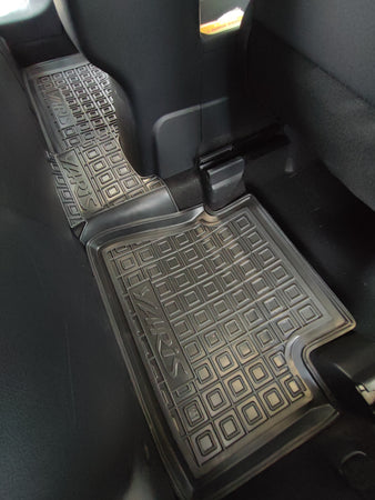 Tappetini di gomma su misura per Toyota Yaris (2020+)