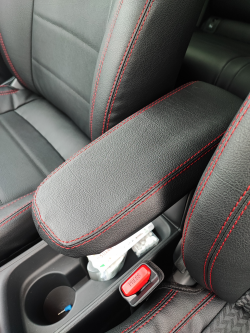 Coprisedili su misura per Toyota Yaris Cross (2020+), Dynamic style