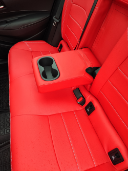 Set coprisedili su misura per Toyota Corolla Hybrid (2019+)