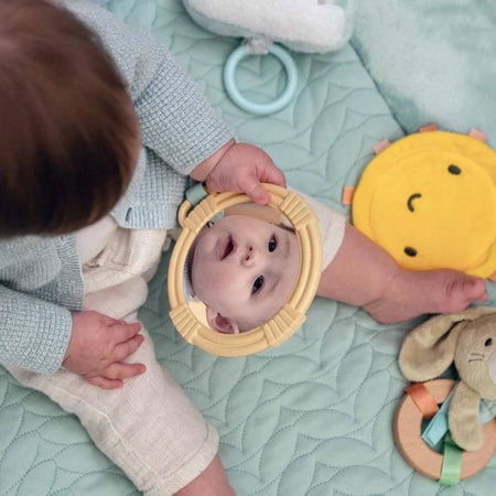 Tappetino da gioco per bambini INGENUITY Calm Spring extra morbido con 6 giocattoli sensoriali staccabili