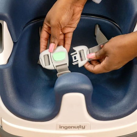 rialzo per seggiolino INGENUITY 2 in 1 con vassoio portaoggetti integrato, cielo notturno, a partire da 6 mesi