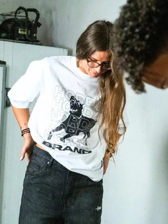 Iconic T-shirt 100% Cotone bianca Dobermann Boxy Fit Horda Brand Streetwear