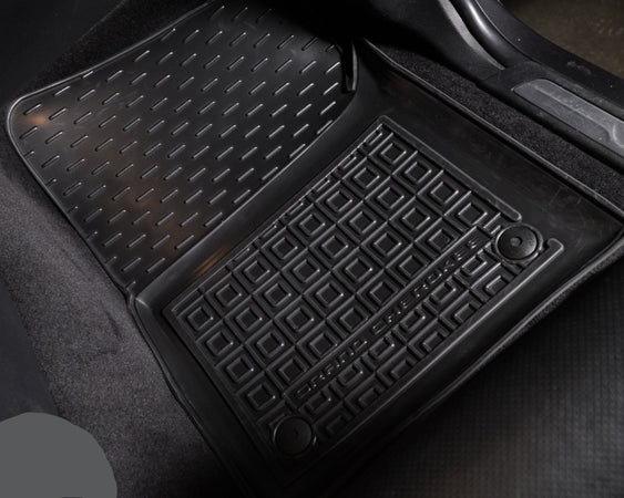 Set tappetini di gomma su misura per Jeep Grand Cherokee (2014+)