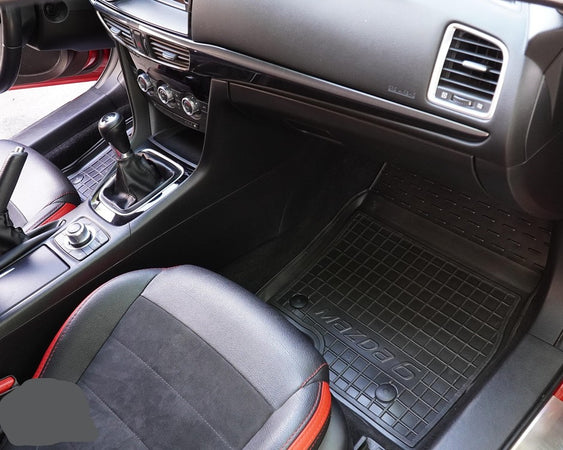 Set tappetini di gomma su misura per MAZDA 6 (3) (2013-2018)