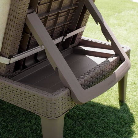 ALLIBERT by KETER - Lettino prendisole Jaipur a 4 posizioni con cuscino - imitazione rattan - colore cappuccino.