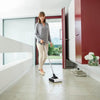 NUOVA KARCHER KB 5 - Scopa elettrica senza filo - Autonomia batteria 30 min su pavimenti duri (20 min su moquette) - Compatta e leggera 1,2 Kg