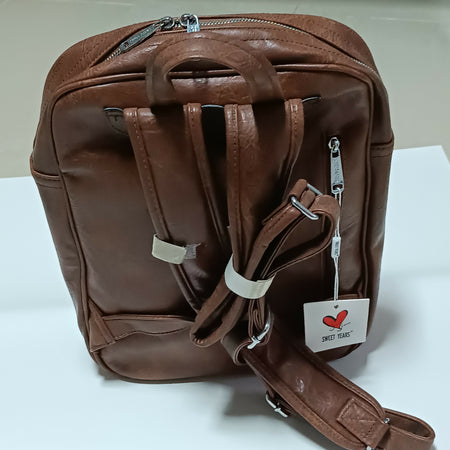 Zaino Multitasche in Ecopelle Fodera in Poliestere 1 Manico E Spallacci Regolabili, Tasca Esterna