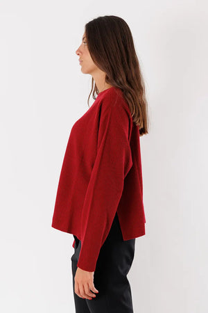 KONTATTO | Maglia girocollo a coste con spacchi