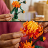 LEGO Icons 10368 Il Crisantemo - Set di decorazioni floreali costruibili per adulti